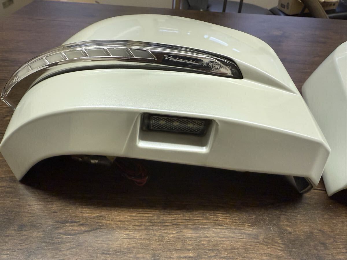 ヴァレンティ ジュエル LED シーケンシャルドアミラー ウィンカー 200系 ハイエース レジアスエース valenti jewel ミラーカバー_画像3