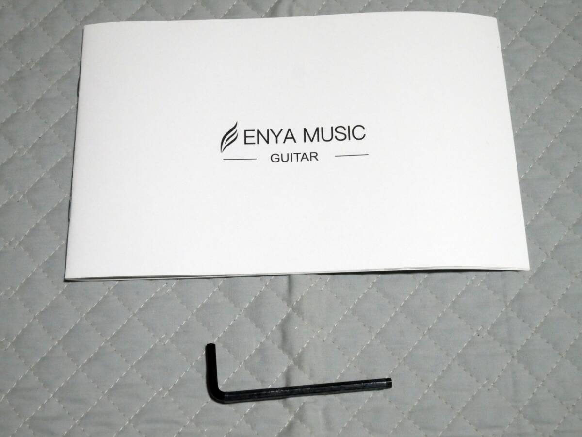 ENYA NOVA GO акустическая гитара черный карбоновый волокно enya с футляром .