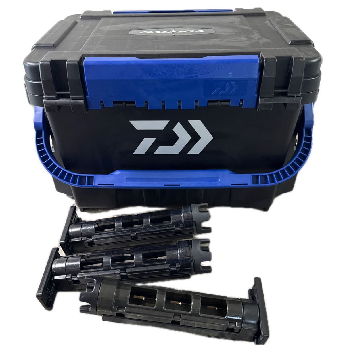  Daiwa коробка для рыболовной снасти DAIWA saltiga Meiho α держатель для удочки имеется б/у 