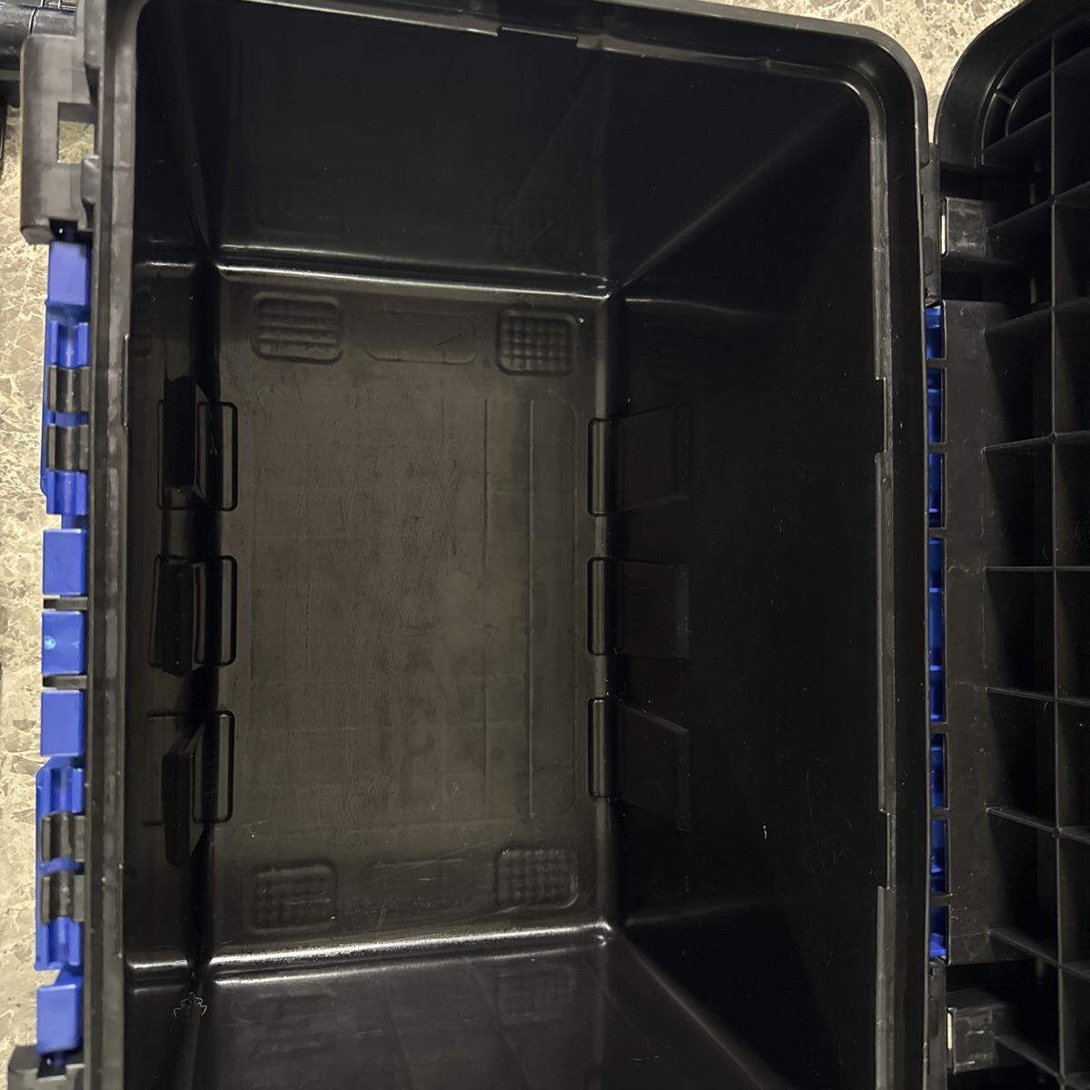  Daiwa коробка для рыболовной снасти DAIWA saltiga Meiho α держатель для удочки имеется б/у 