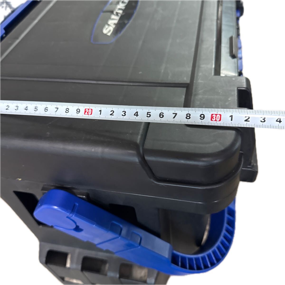  Daiwa коробка для рыболовной снасти DAIWA saltiga Meiho α держатель для удочки имеется б/у 