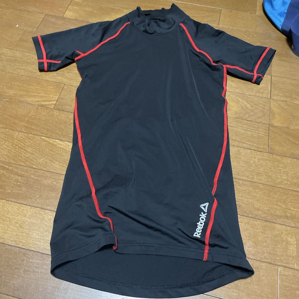 Reebok トレーニングトップ M 黒/赤_画像1