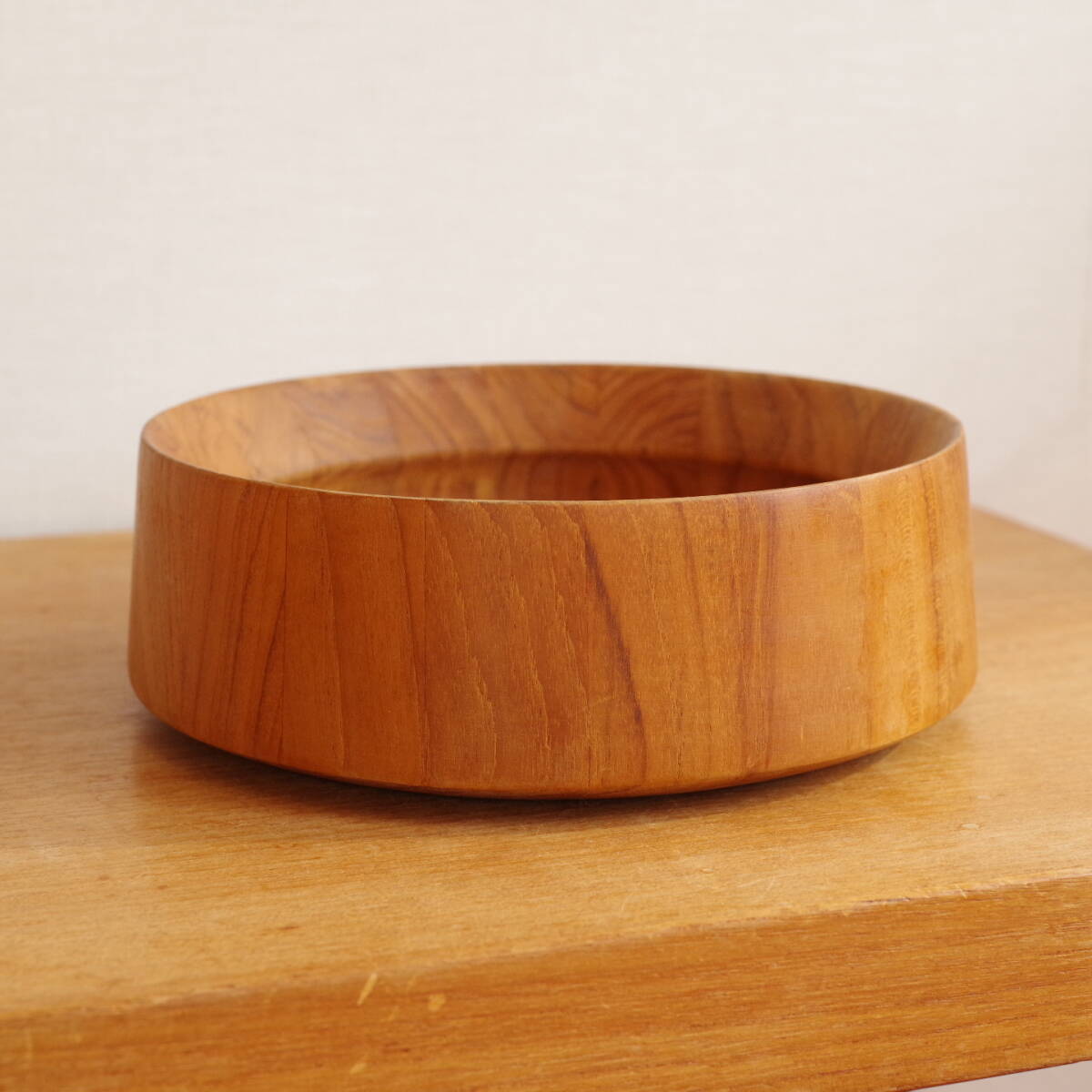 【ビンテージ】 DANSK チーク ボウル 木製 無垢材 トレイ TEAK ダンスク トレー JHQ IHQ 深皿 北欧 サラダボウル_画像2