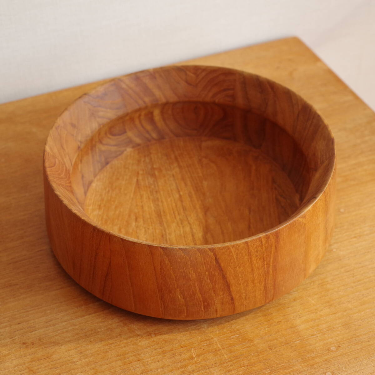 【ビンテージ】 DANSK チーク ボウル 木製 無垢材 トレイ TEAK ダンスク トレー JHQ IHQ 深皿 北欧 サラダボウル_画像3