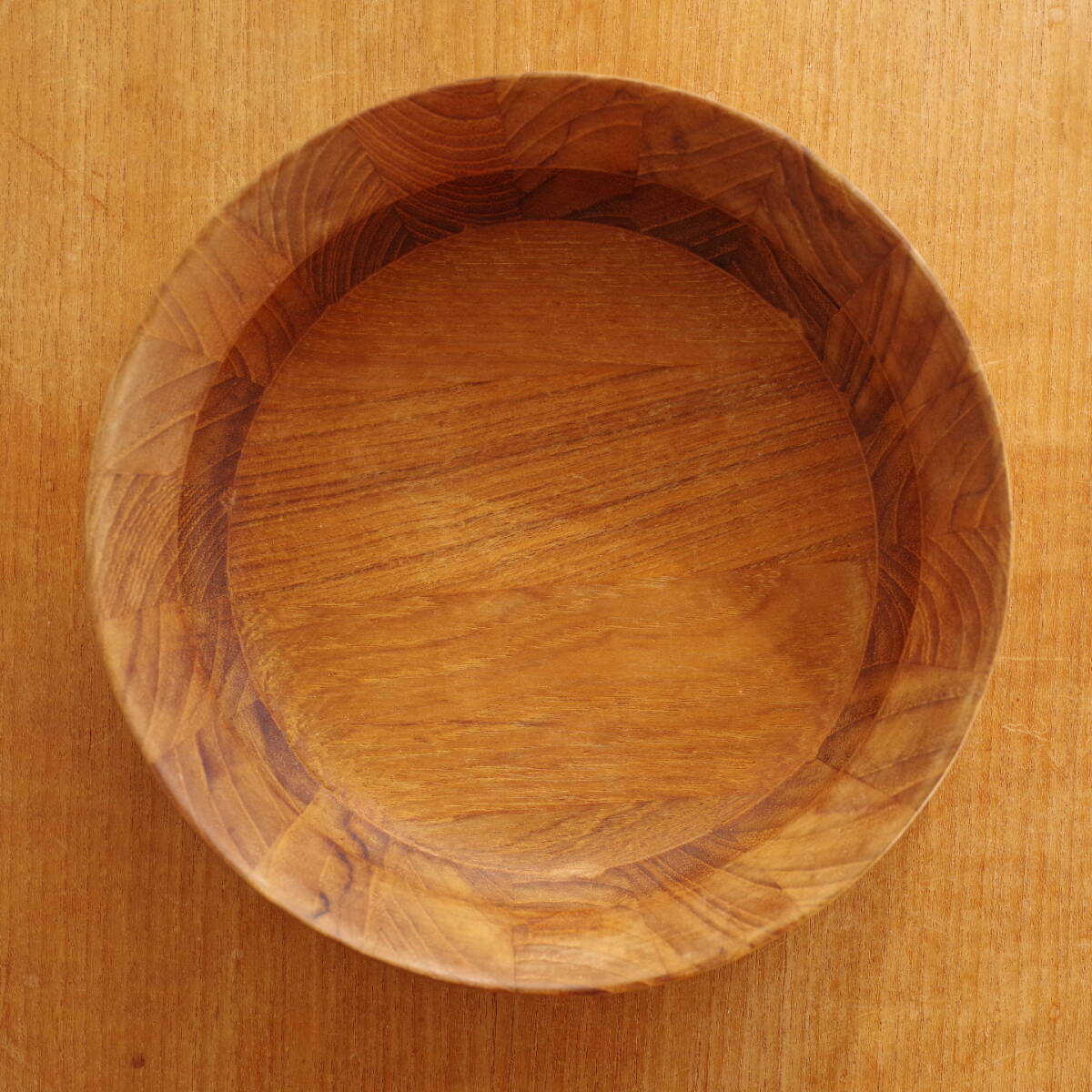 【ビンテージ】 DANSK チーク ボウル 木製 無垢材 トレイ TEAK ダンスク トレー JHQ IHQ 深皿 北欧 サラダボウル_画像4