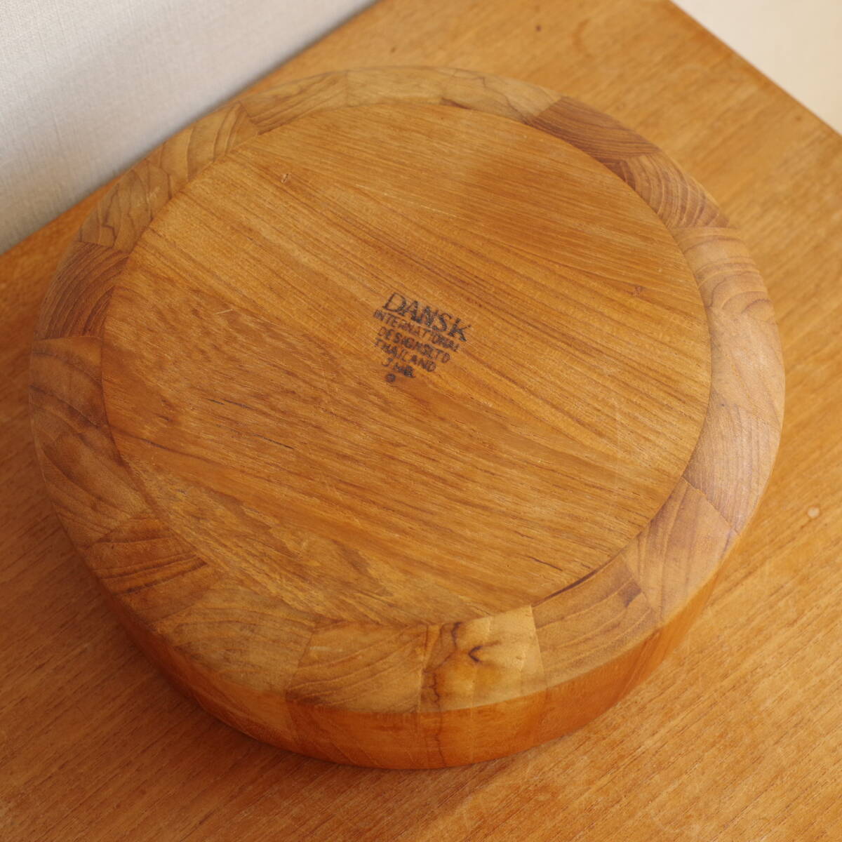 【ビンテージ】 DANSK チーク ボウル 木製 無垢材 トレイ TEAK ダンスク トレー JHQ IHQ 深皿 北欧 サラダボウル_画像5