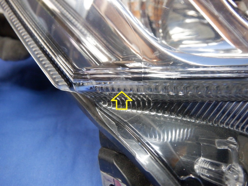 ミライース　LA350S/LA360S　右ヘッドライト　LED　100-69042 (Z4050)_画像6