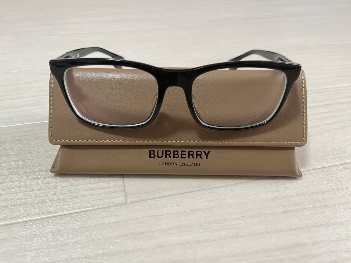 BURBERRY（バーバリー）メガネ　BE2334F_画像2