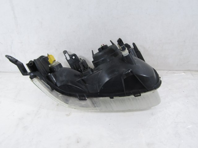 *[24G+KF3] Escape Ford EP3WF левая передняя фара левая фара [E104-51040]