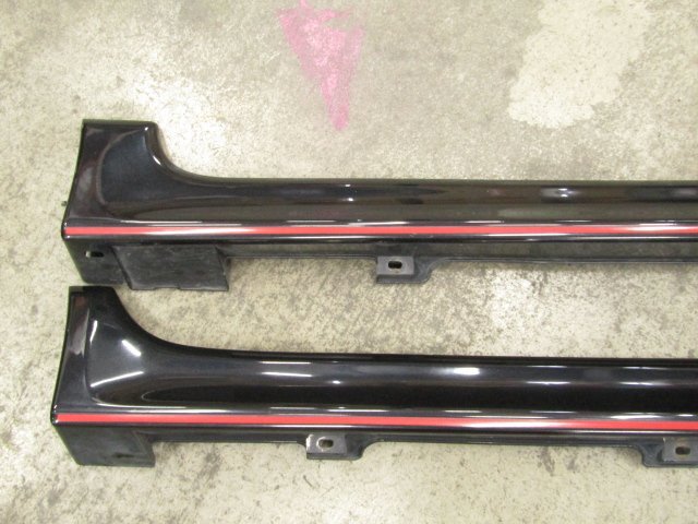 【個人宅配送不可】[16V+Y］ダイハツ エッセカスタム 前期 L235S サイドスポイラー サイドステップ サイドスカート 【75853/54-B2090/80】_画像5