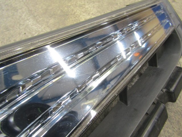 [25V+H2] ホンダ GP2 フィットシャトル フロントグリル ラジエターグリル クリアレンズ [71121-TF9-003]_画像5