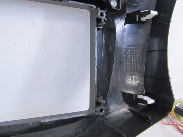 [61U E3] ホンダ GP2 フィットシャトル オーディオ枠 オーディオパネル エアコン吹き出し付 [77250-TF7-00-20]_画像4