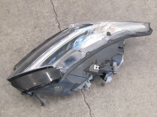 [53V G2] ホンダ純正 ZF1 CR-Z 右ヘッドランプ 右ヘッドライト HID [KOITO 100-22010]_画像3