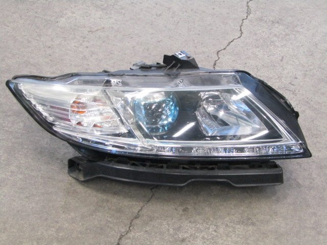 [53V G2] ホンダ純正 ZF1 CR-Z 右ヘッドランプ 右ヘッドライト HID [KOITO 100-22010]_画像1