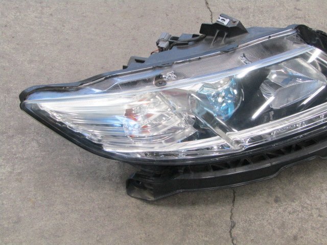 [53V G2] ホンダ純正 ZF1 CR-Z 右ヘッドランプ 右ヘッドライト HID [KOITO 100-22010]_画像2