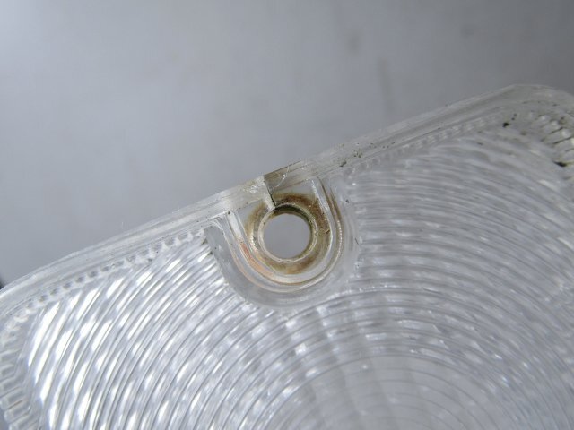 [17W+EE1] スズキ キャリー V-DD51T クリアレンズ テールライト テールランプ 左右セット_画像8