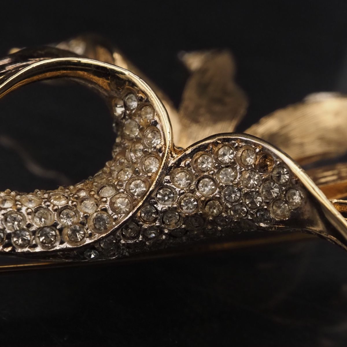 H358 NINA RICH ニナリッチ ブローチ フラワー 花 ラインストーン ゴールド デザイン コスチュームジュエリー_画像7