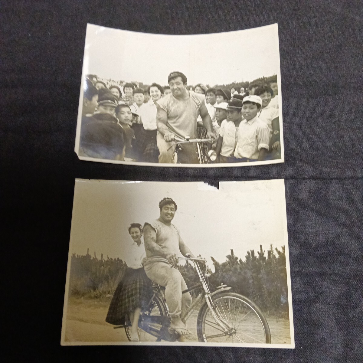 超貴重　映画　力道山男の魂　生写真　力道山と岸惠子　当時もの 古写真2枚セット_画像3