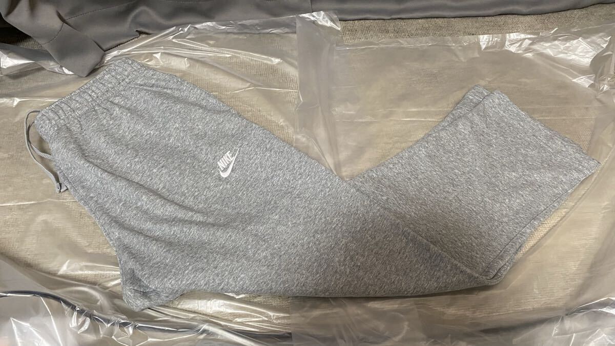 ナイキ未使用 スウェットパンツ BV2714 063 グレー 2XL FB2728 040 XL ホワイトグレー 2本まとめ売り_画像2