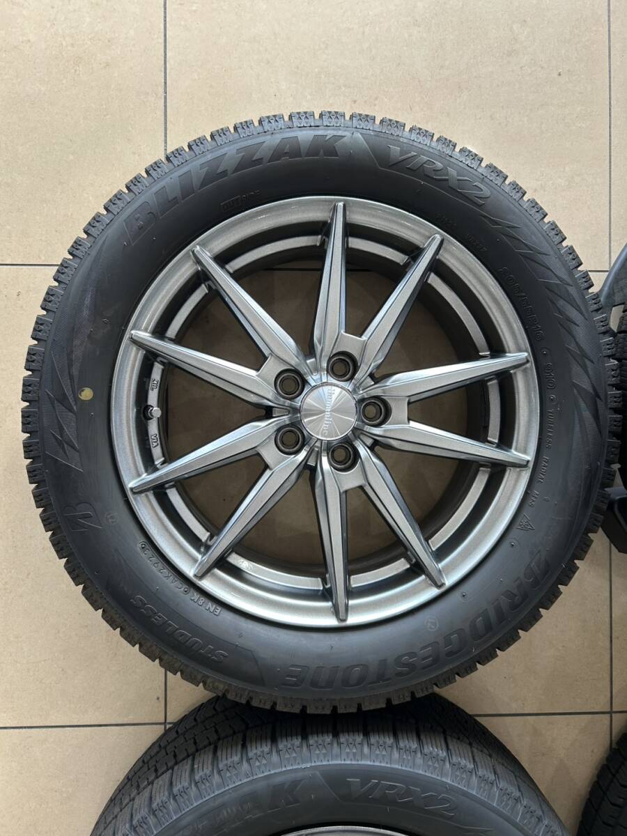 ブリジストン　ブリザックVRX2　205/55R16　23年製　カローラスポーツ　プリウス　86　インプレッサ　CT　BRZ　_画像4