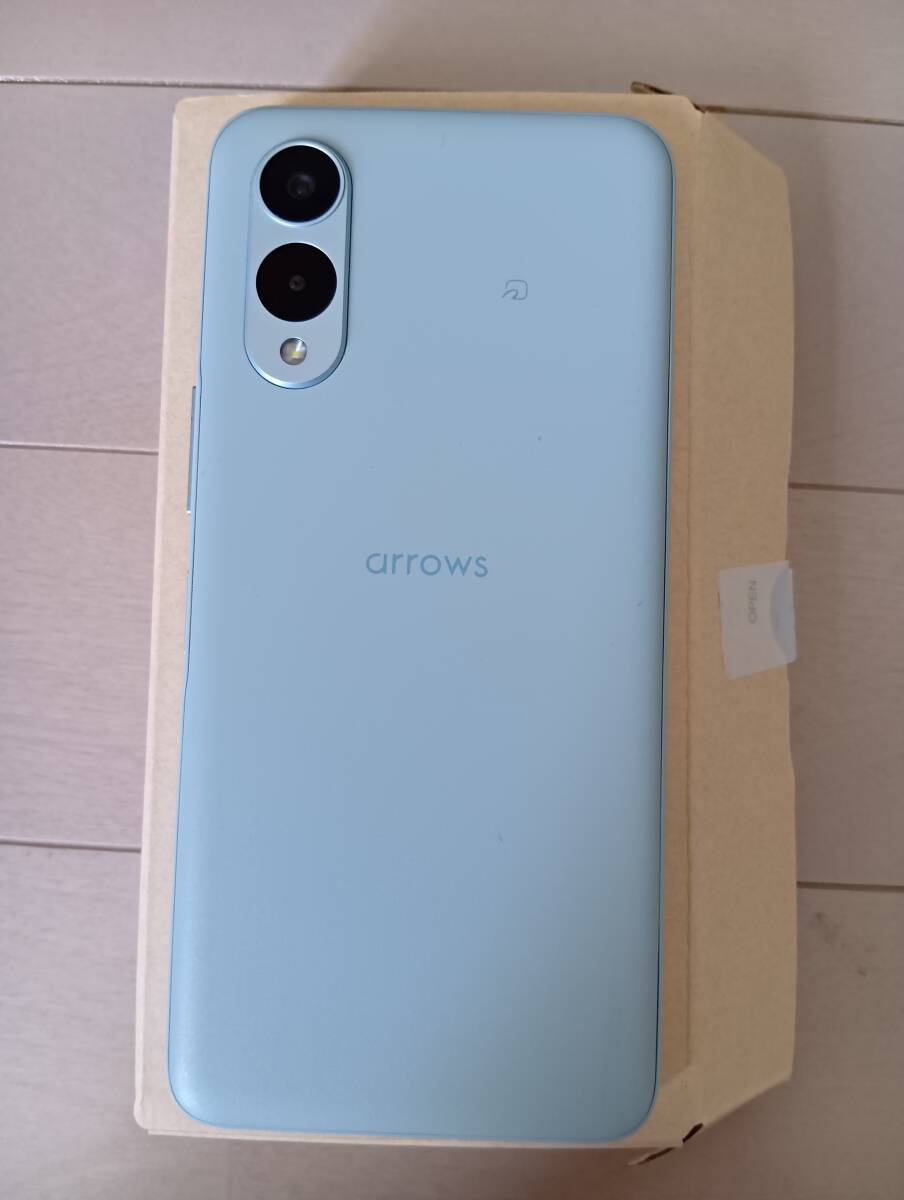 arrowsWe2 M07 128GB ライトブルー　楽天版　中古_画像3