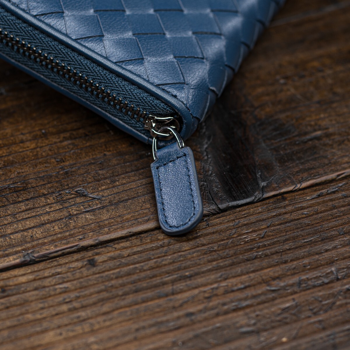 シープレザー【羊革】ネイビーブルー 編み込み イントレチャート メンズ 本革 長財布 ラウンドファスナー 新品 送料無料 1円 青 田中革具_画像4