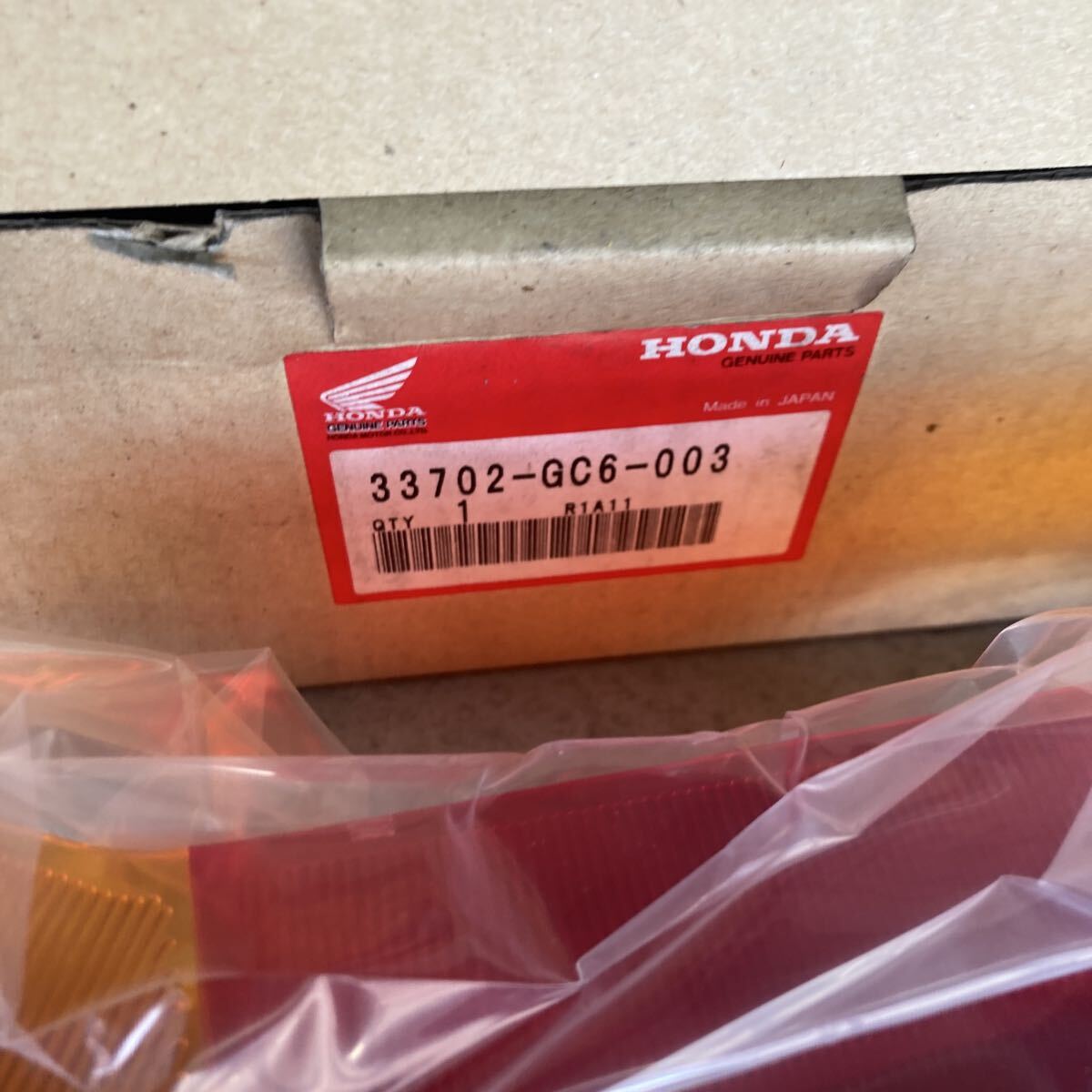 ホンダ モトコンポ MOTO COMPO　テールライトレンズ 　未使用 33702-GC6-003　No.2_画像2