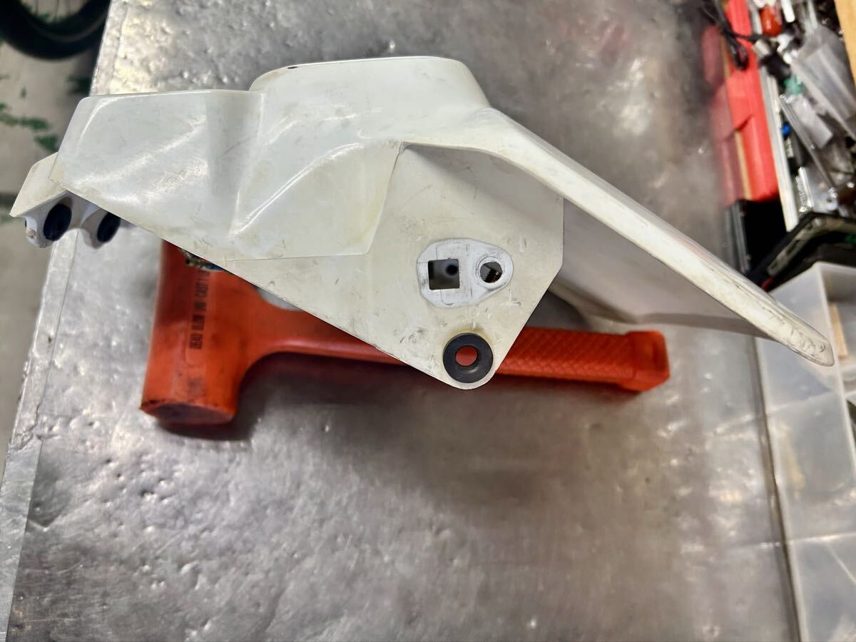 ホンダ・オフ車用ヘッドライトカウル _画像4