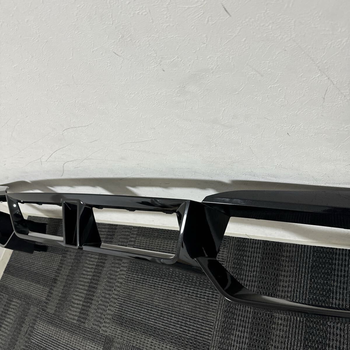 日産 後期 R35 GT-R GTR 2024年式 純正 リアバンパー ディフューザー 85014 6HW0H_画像6