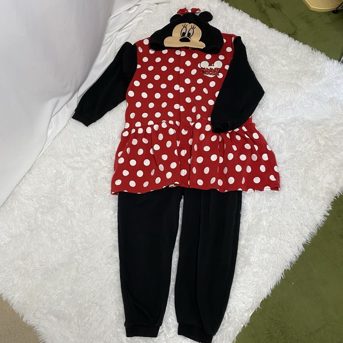 Disney ミニーマウス　パーティーパジャマ_画像2