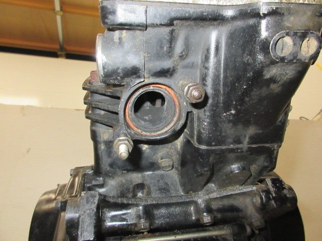 A7L12 VT250F エンジン クランキングOK MC08 O ※送料は着払いです。_画像7