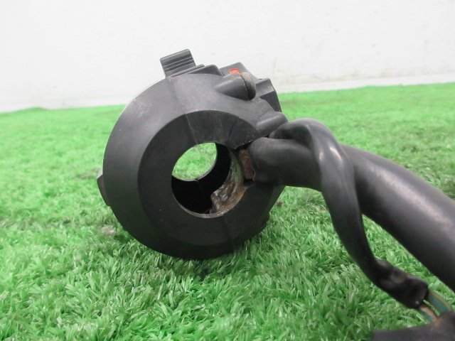 A7L12 VT250F ハンドルスイッチ 右 MC08 O_画像6