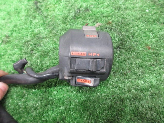 A7L12 VT250F ハンドルスイッチ 右 MC08 O_画像2