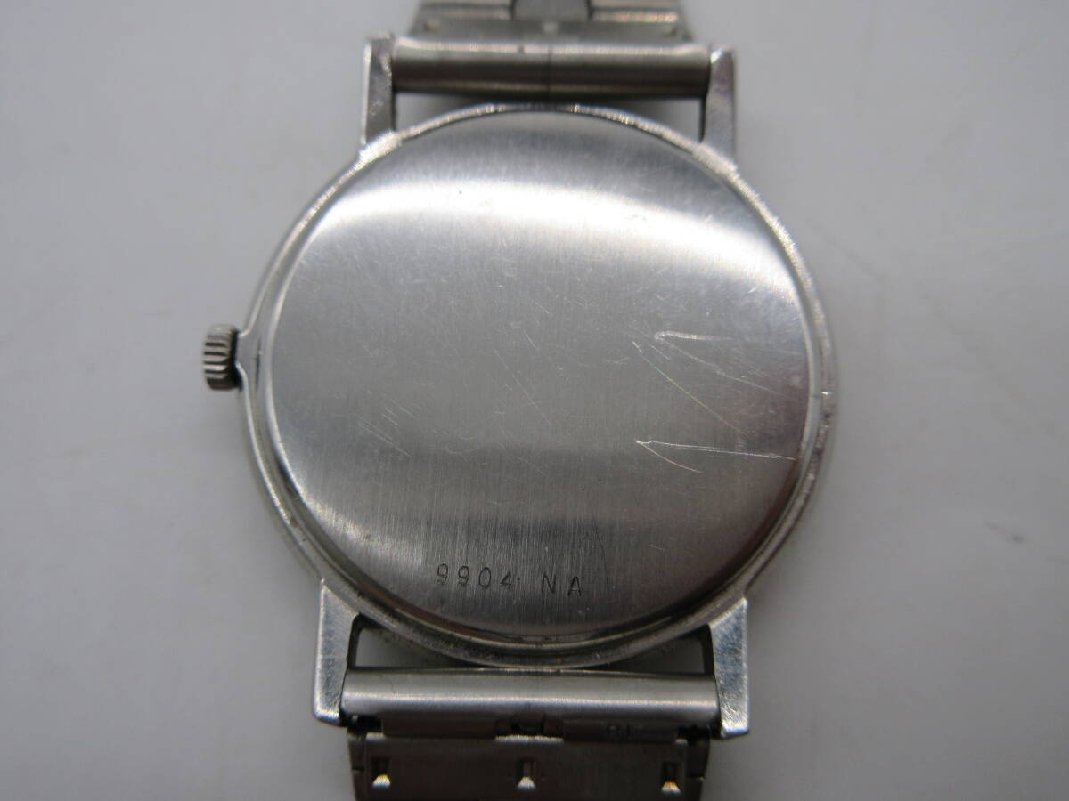 【★１円～★現状販売！】[UK19393]腕時計 GIRARD-PERREGAUX 手巻き メンズ ヴィンテージ [100-756/17JEWELS] ★おそらく記念品です★_画像8