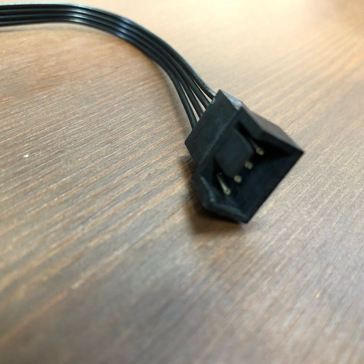 【送料無料】4pin PWM - グラボFAN変換用アダプタケーブル_画像3