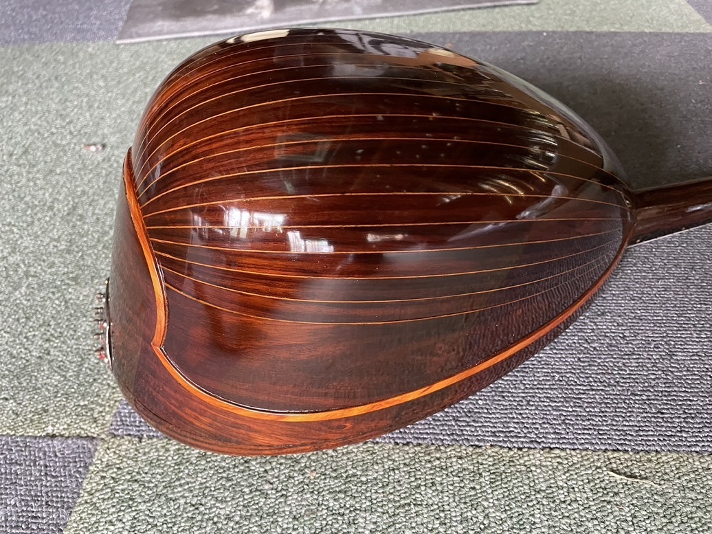  цвет che RAFFAELE CALACE мандолина 