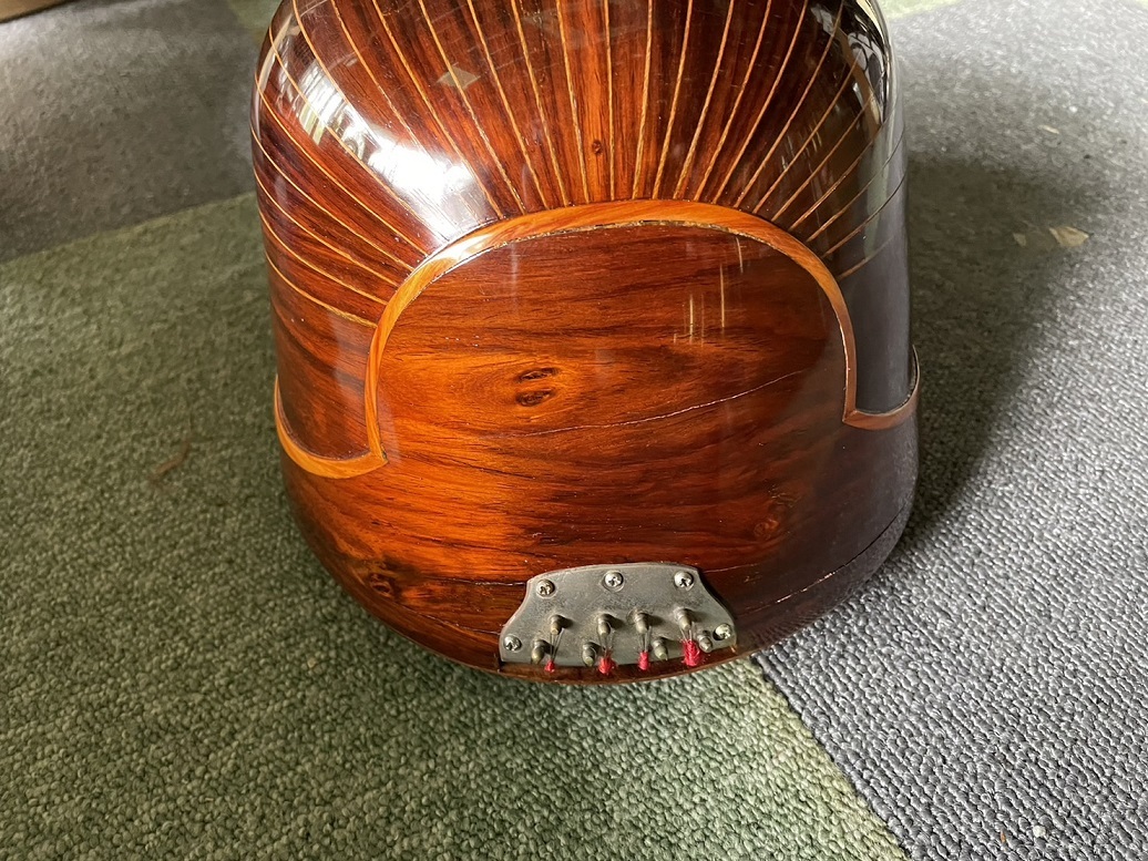  цвет che RAFFAELE CALACE мандолина 