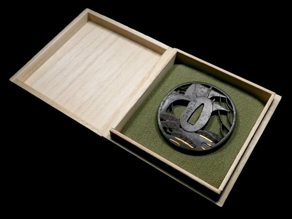  песок река дом три плата [( сосна Kashiwa .) песок река правильный .]. шедевр [ парусное судно . сосна ... map ] золотой .. толщина :5mm и больше -слойный толщина . металлический земля гарда меча [ дешево цена . departure ]d050