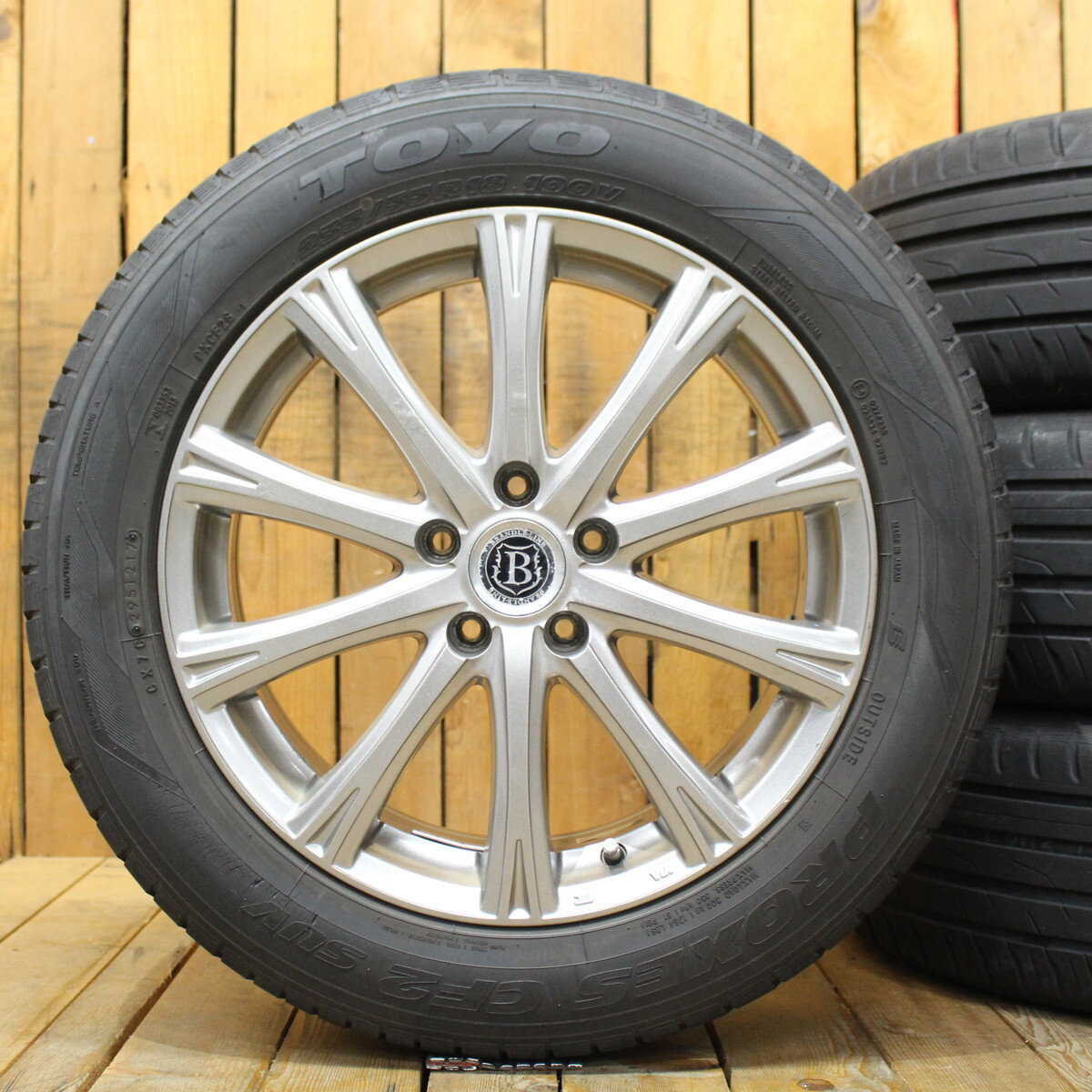 ハリアー レクサスNX RAV4 ヴァンガード 等 18インチ 7.5J+38 トーヨー プロクセスCF2 SUV 235/55R18 タイヤホイール 4本SET_画像1