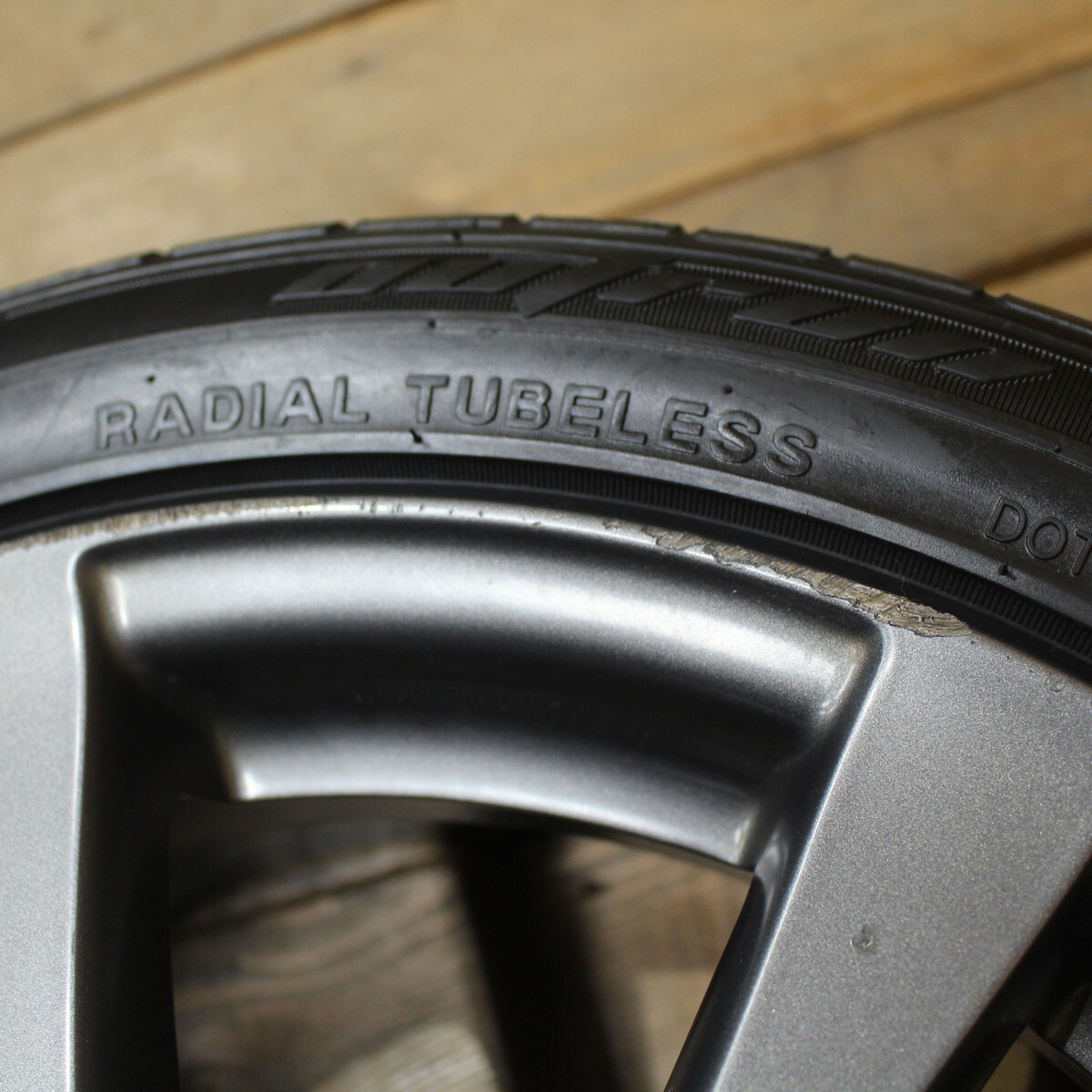 FIAT フィアット 500 純正 16インチ 6.5J+35 PCD98 MOMO アウトランM3 195/45R16 2021年製 タイヤホイール 4本SET アバルト_画像5