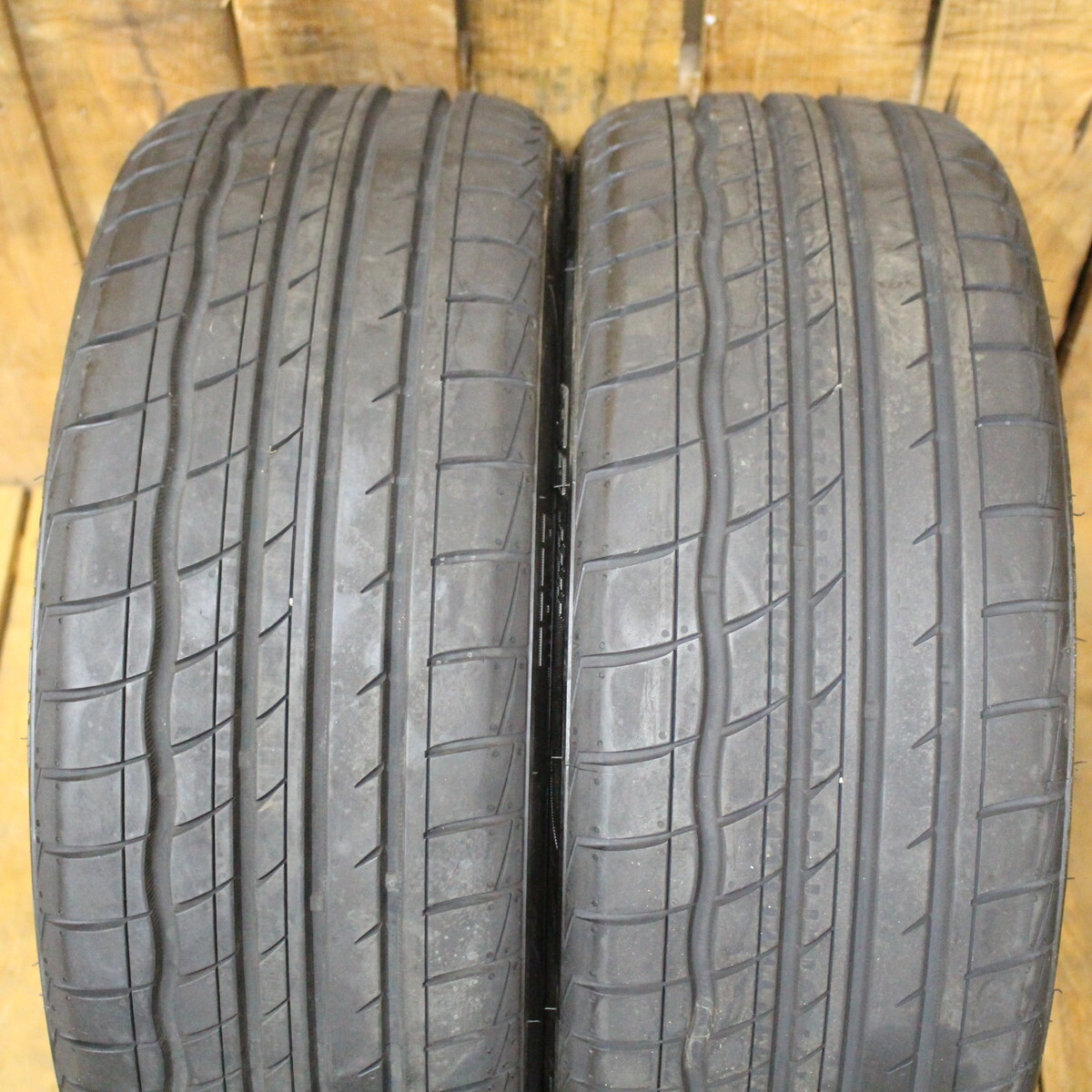 FIAT フィアット 500 純正 16インチ 6.5J+35 PCD98 MOMO アウトランM3 195/45R16 2021年製 タイヤホイール 4本SET アバルト_画像9