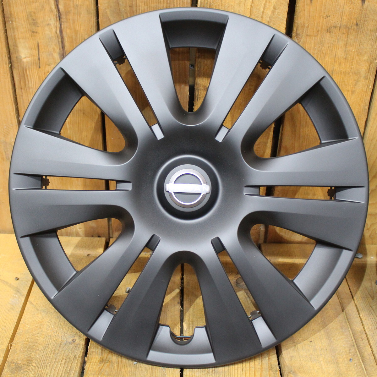 新品塗装品 マットブラック NISSAN ニッサン NV350 キャラバン ホイールキャップ 4枚1台分 15インチ 新車外し品 純正品番 40315-1GK0A_画像2