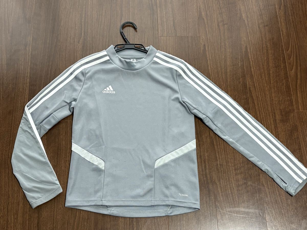 アディダス トレーニングトップ グレー サッカー ジュニア 140サイズ 中古_画像1