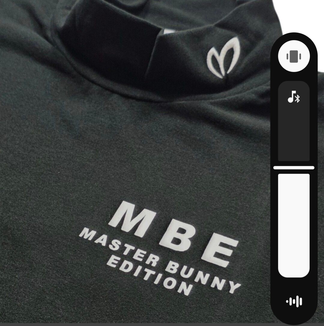 《未使用》【MBE】マスターバニーエディション MASTER BUNNY EDITION☆パーリーゲイツ☆長袖モックネックシャツ☆Size 4☆ブラック♪_画像3