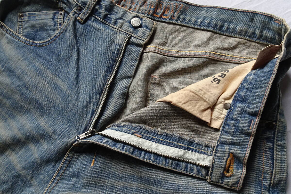 MACKDADDY/マックダディ/ジーンズ/デニムパンツ/前ジップフライ/ストレートライン/やぶれダメージ/インディゴブルー/32インチ(11/11R7)_画像8