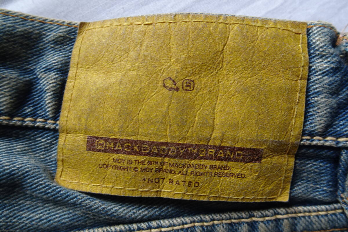 MACKDADDY/マックダディ/ジーンズ/デニムパンツ/前ジップフライ/ストレートライン/やぶれダメージ/インディゴブルー/32インチ(11/11R7)_画像10