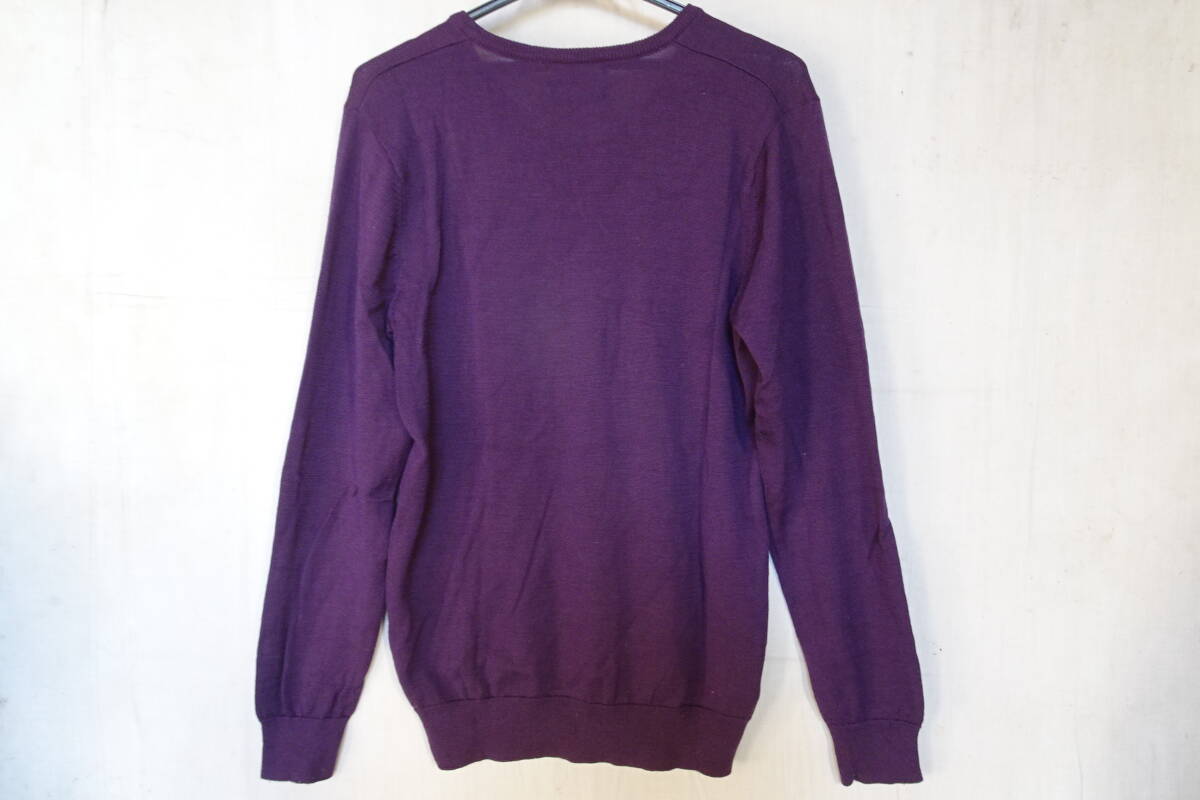 FRED PERRY/フレッドペリー/長袖セーター/薄手ニット/メリノウール/Vネック/ワンポイントししゅう/紫/パープル/Mサイズ(11/26R7)_画像2