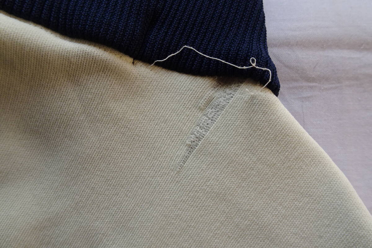 Mizuno ATHLETE/ミズノ/長袖トラックジャケット/ジャージ素材/前ジップアップ/ラインテープ切替/スポーツ/オフホワイト/Mサイズ(11/26R7)_画像10