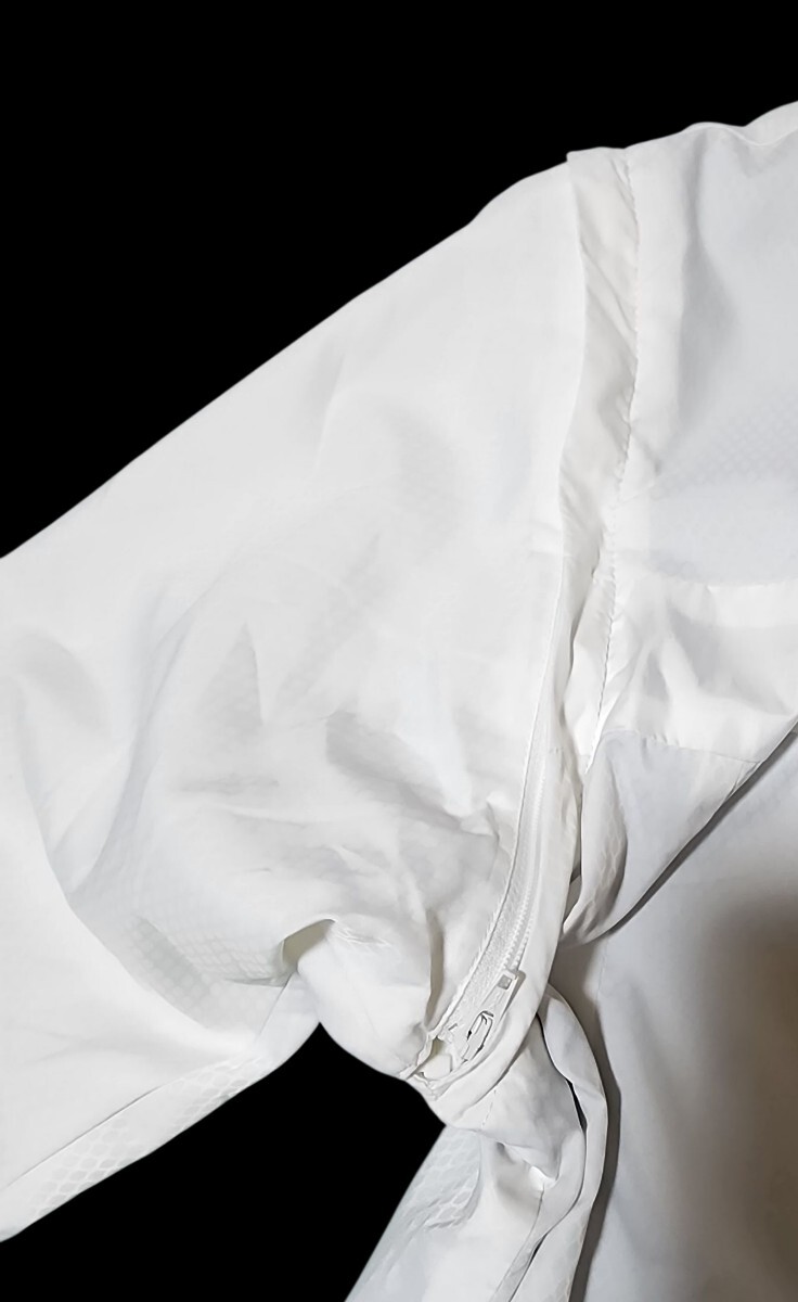 ★ブリヂストンスポーツ　TourB Vネックウインドブレーカー　L ★_画像5