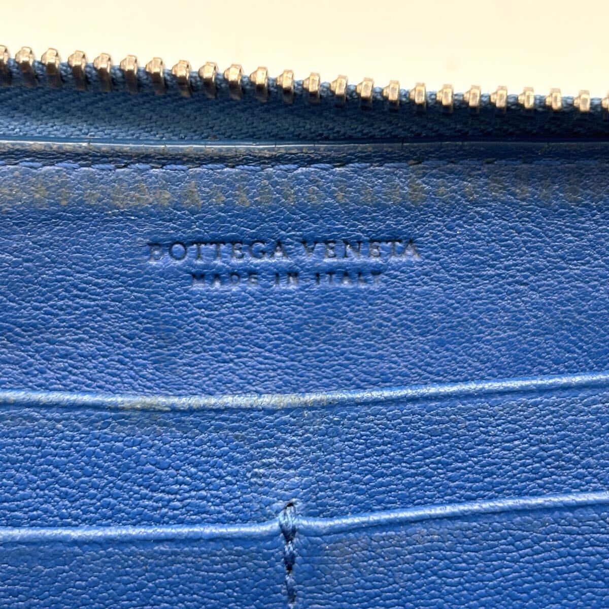  превосходный товар * Bottega . шуточный товар BOTTEGAVENETA раунд застежка-молния Zip длинный кошелек сетка мужской бизнес заклепки оттенок голубого 1 иен 